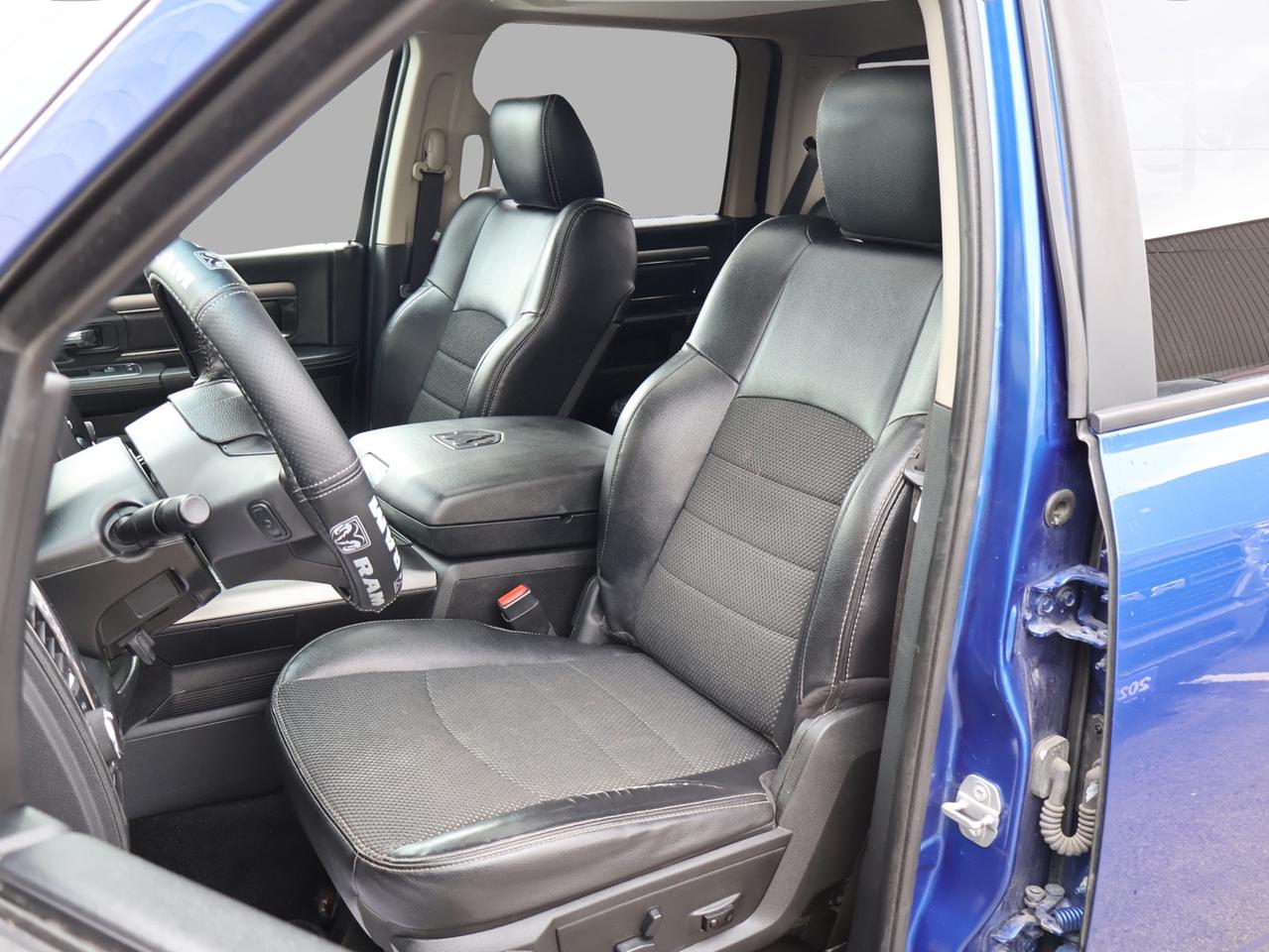 2018 RAM 1500 SPORT HEMI 4WD CERTIFIED *ACCIDENT FREE* CAMERA BLUETOOTH LEATHER HEATED SEATS SUNROOF CRUISE ALLOYS Photo