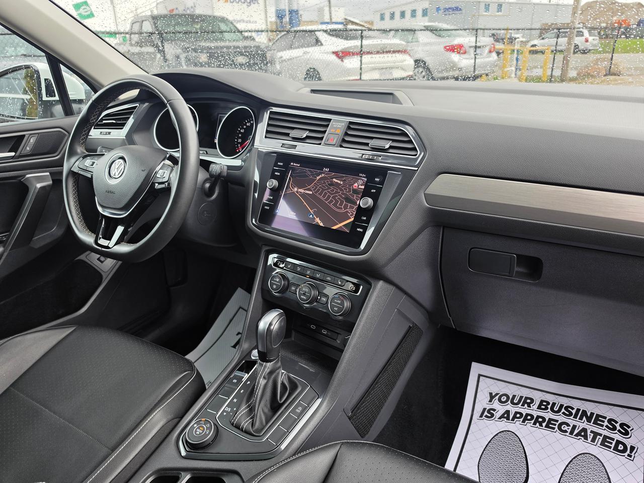 2021 Volkswagen Tiguan Comfortline | VERY CLEAN Photo