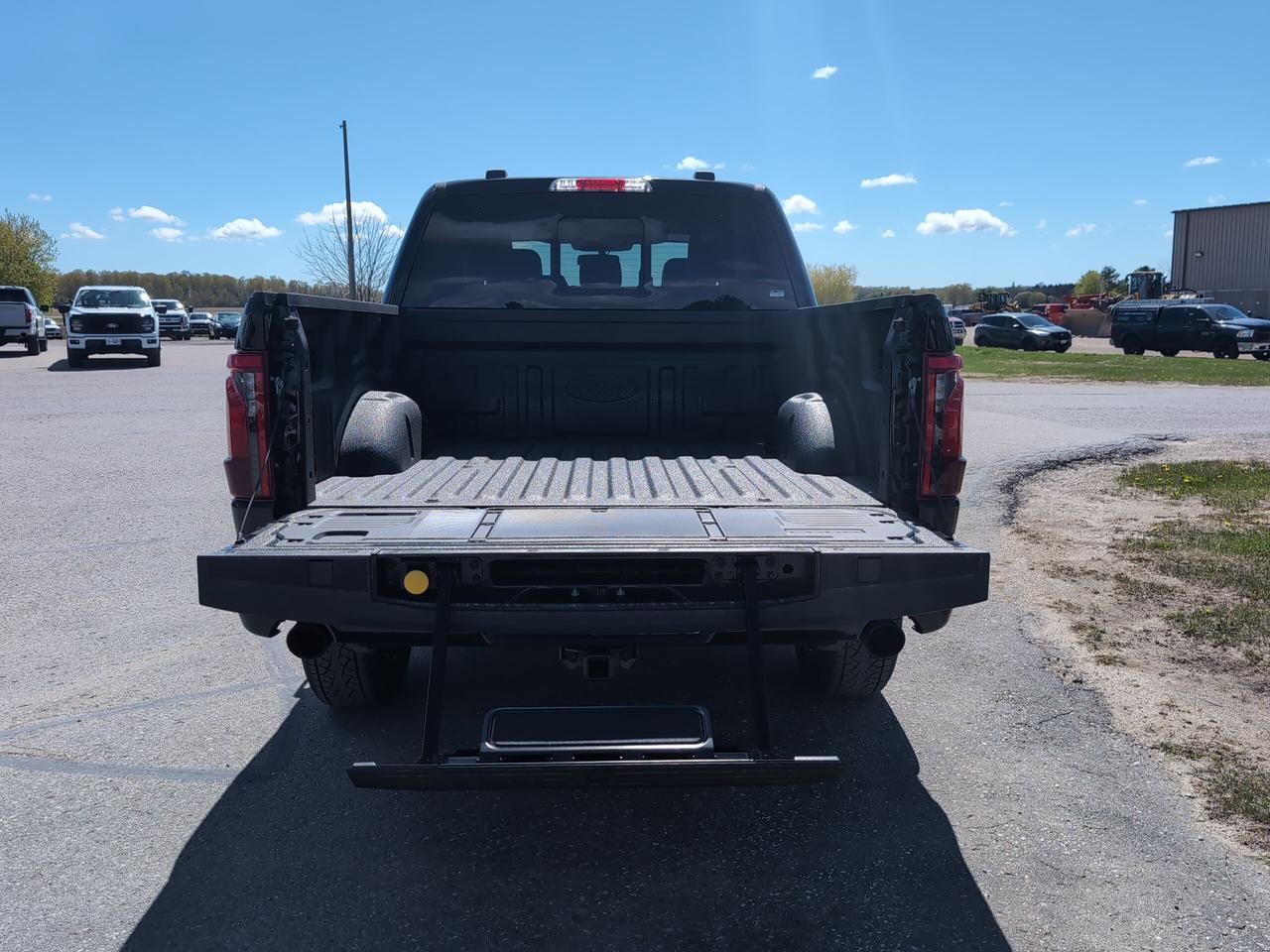 2026 Ford F-150 XLT SuperCrew 303A 4x4 Photo3