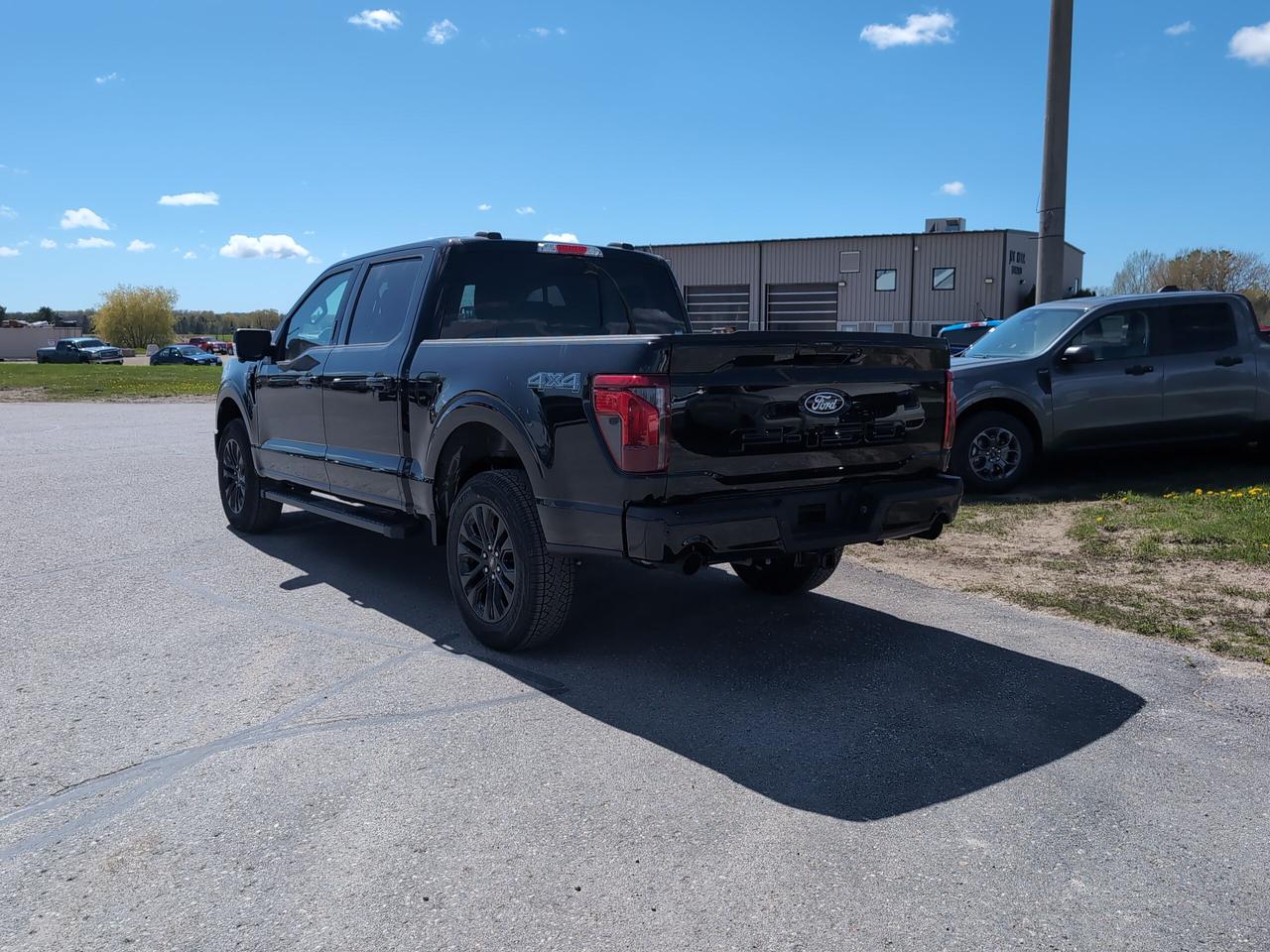 2026 Ford F-150 XLT SuperCrew 303A 4x4 Photo4