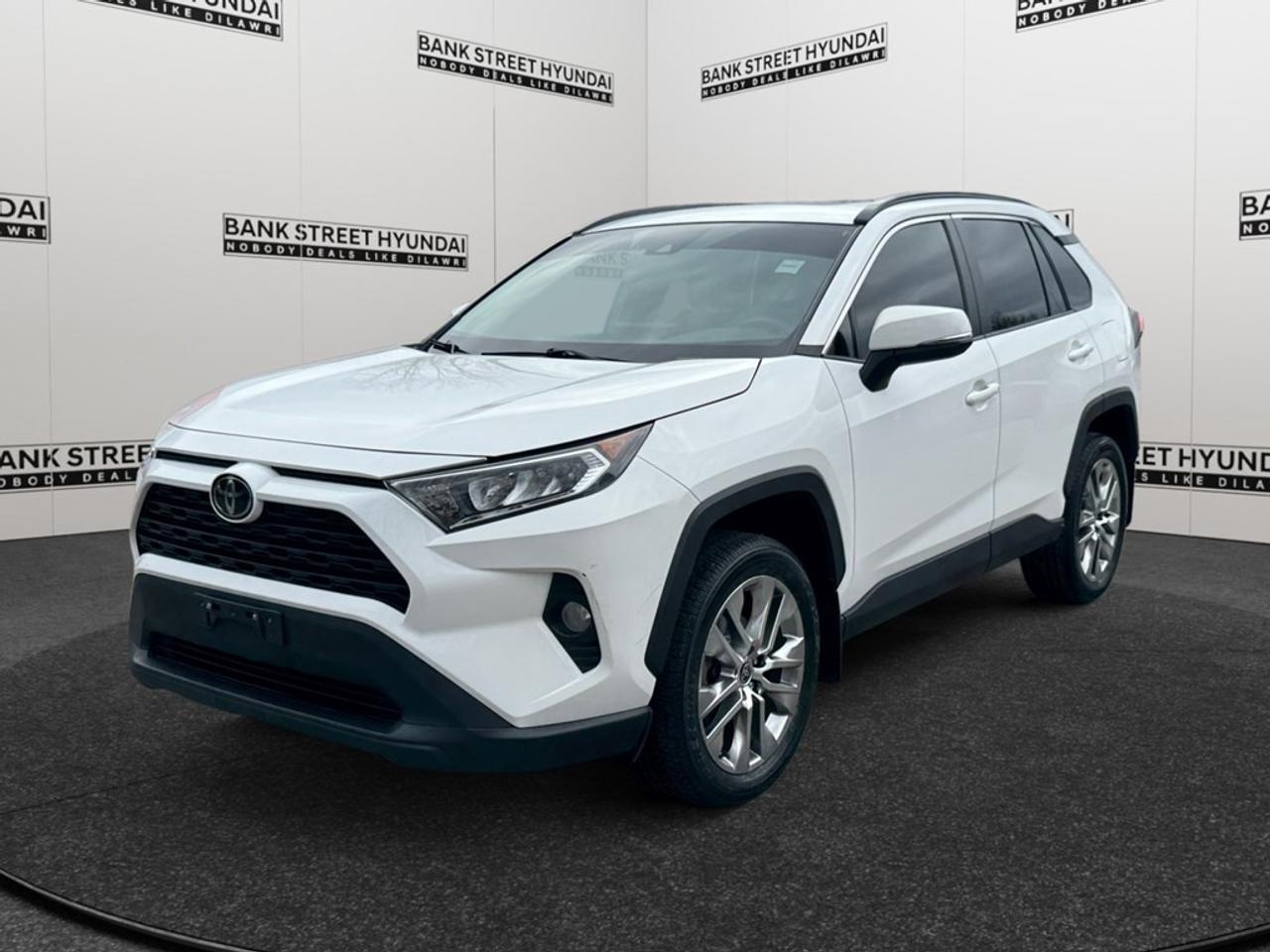Used 2021 Toyota RAV4 XLE AWD for sale in Ottawa, ON