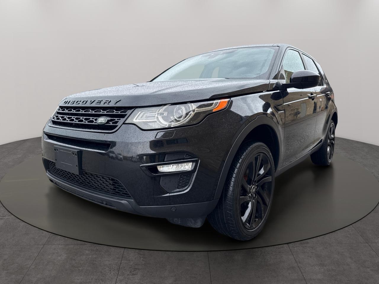 2016 Land Rover Discovery Sport HSE Luxury Photo