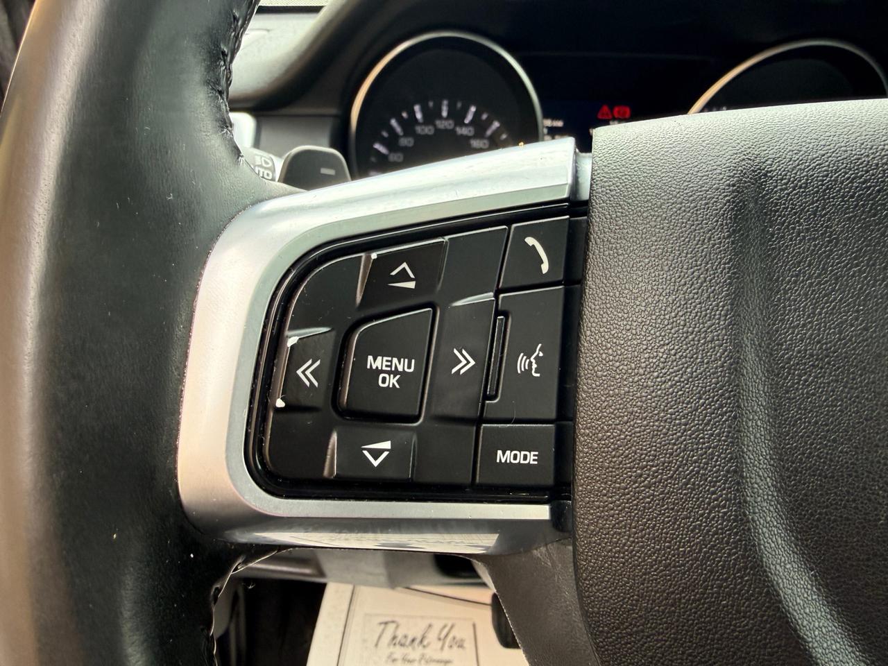 2016 Land Rover Discovery Sport HSE Luxury Photo