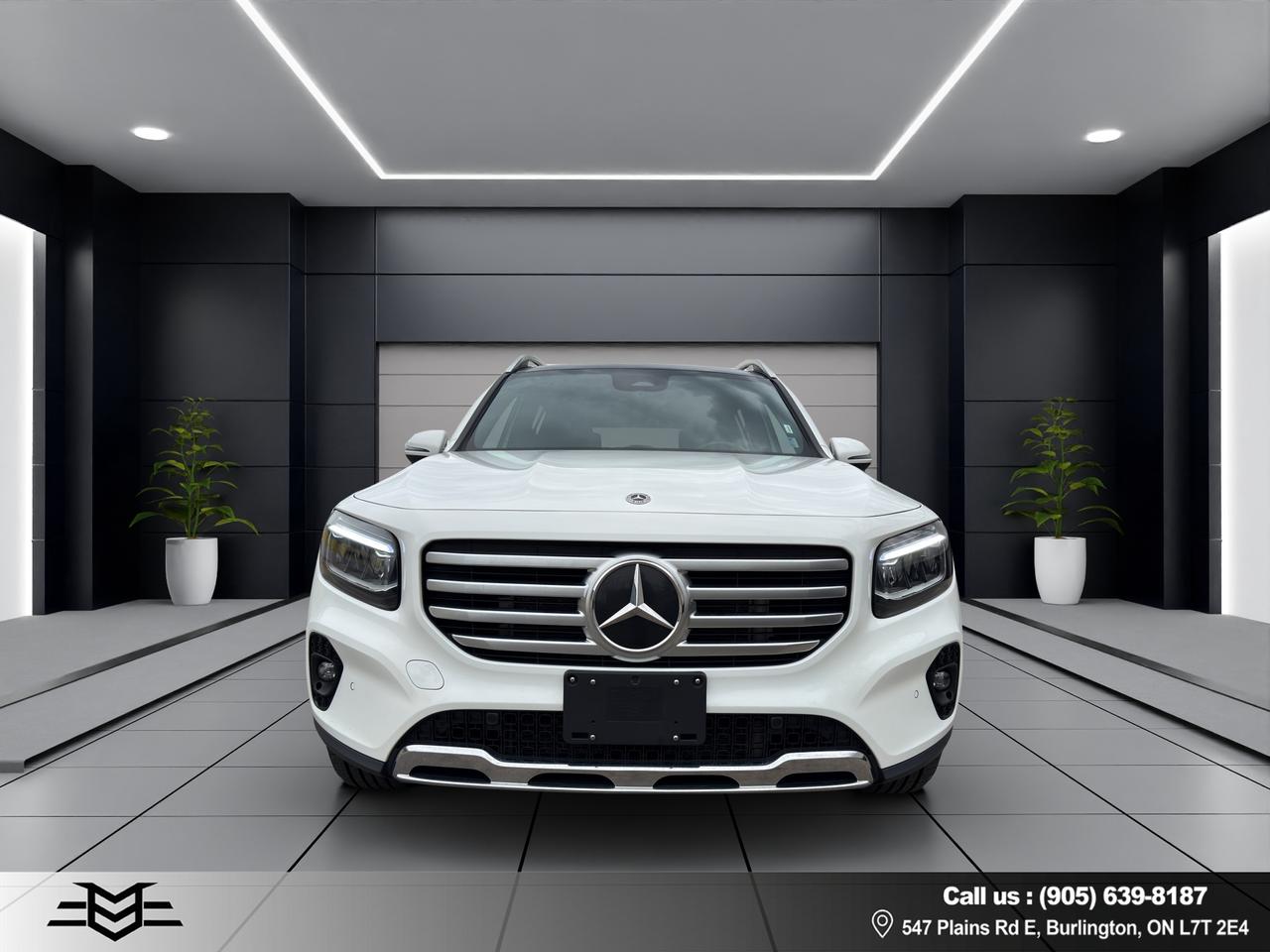 2024 Mercedes-Benz G-Class GLB 250 4MATIC - MOONROOF - AWD - LEATHER !!! Photo2