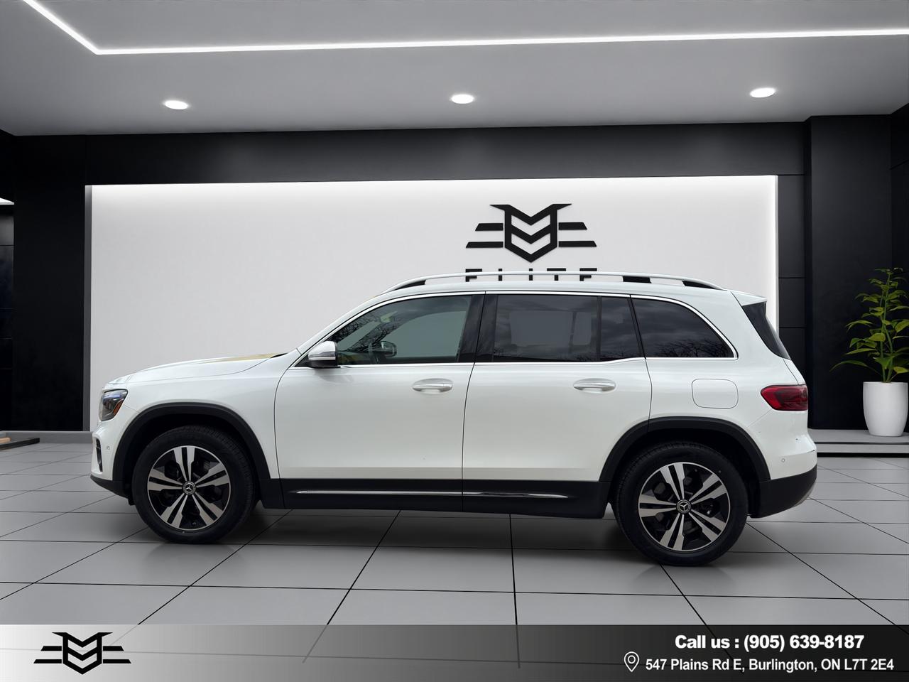 2024 Mercedes-Benz G-Class GLB 250 4MATIC - MOONROOF - AWD - LEATHER !!! Photo