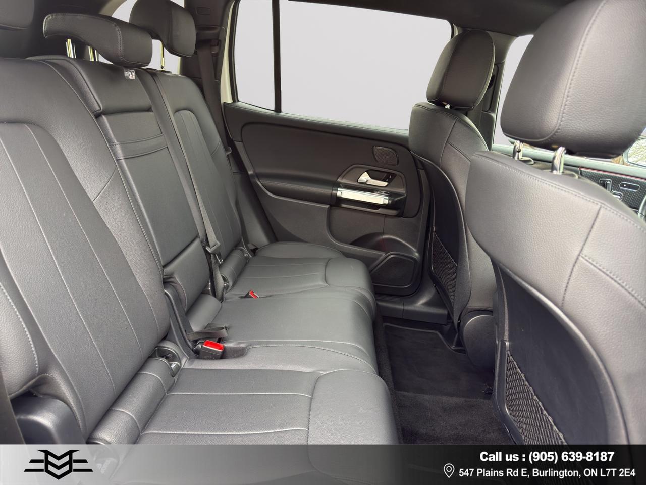 2024 Mercedes-Benz G-Class GLB 250 4MATIC - MOONROOF - AWD - LEATHER !!! Photo
