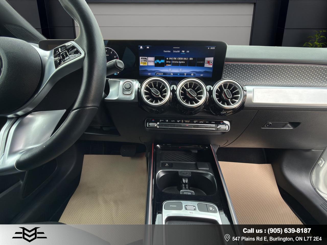 2024 Mercedes-Benz G-Class GLB 250 4MATIC - MOONROOF - AWD - LEATHER !!! Photo
