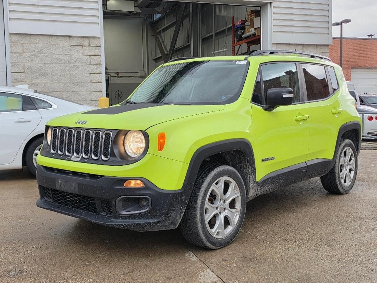 Used 2017 Jeep Renegade 4WD LIMITED-REMOVABLE ROOF-LOADED for sale in Toronto, ON