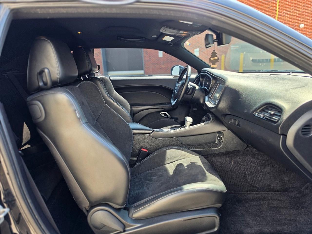 2018 Dodge Challenger R/T HEMI POWERED 5.7L V8 Photo