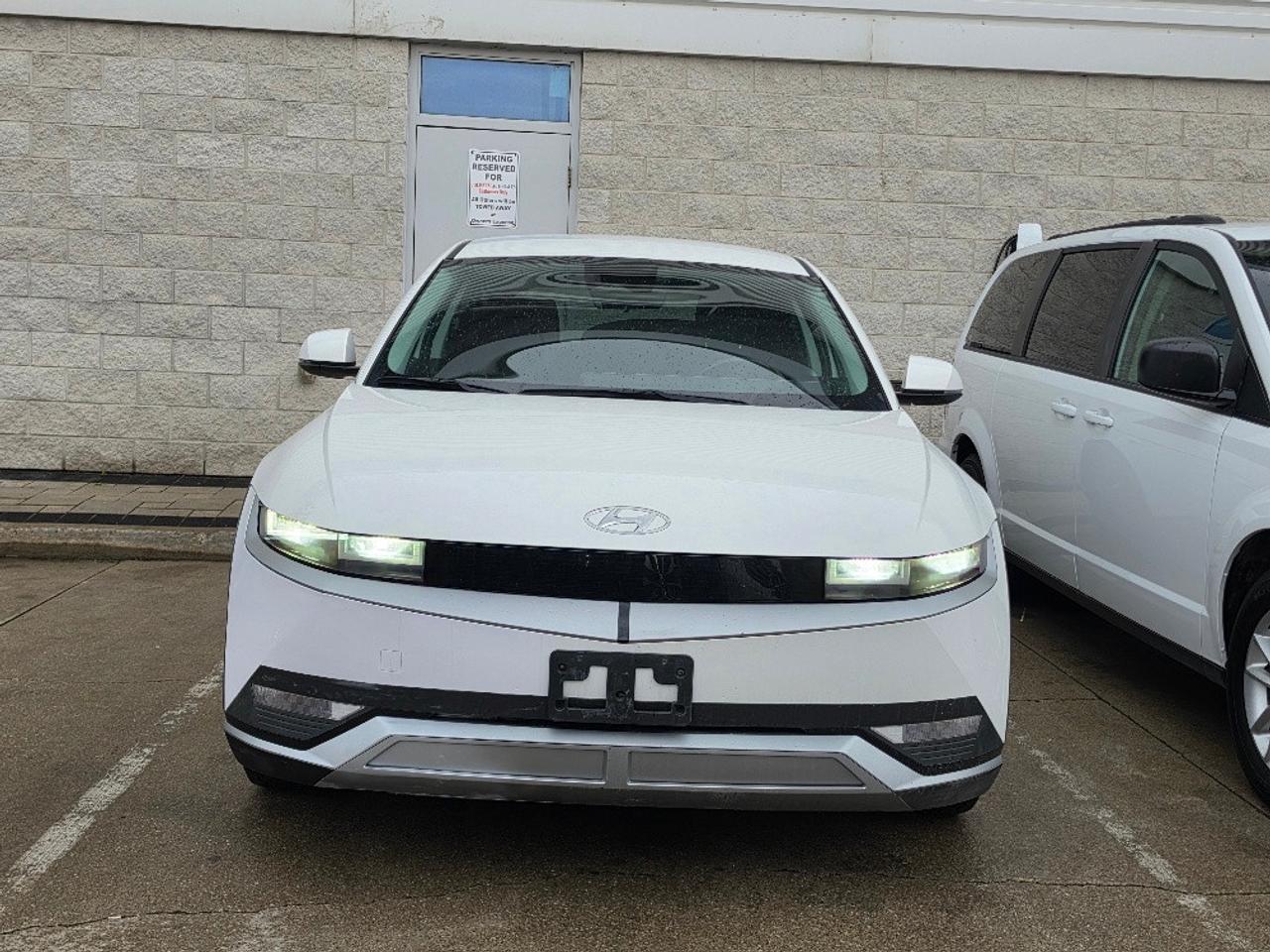 2022 Hyundai IONIQ 5 EV-ELECTRIC-NAVIGATION-DRIVER ASSIST-CERTIFIED Photo