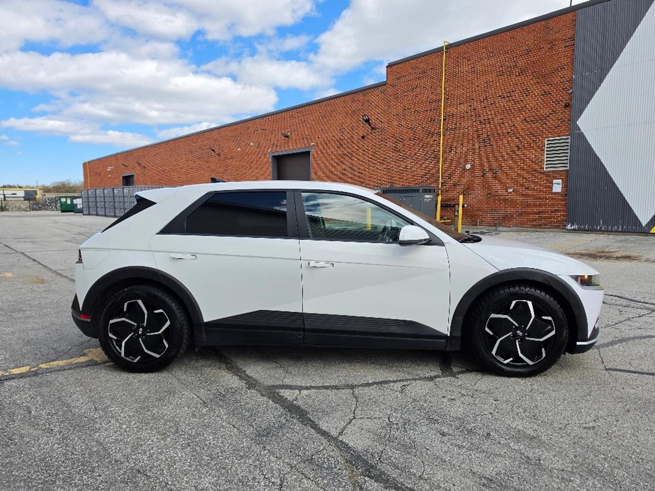 2022 Hyundai IONIQ 5 EV-ELECTRIC-NAVIGATION-DRIVER ASSIST-CERTIFIED Photo