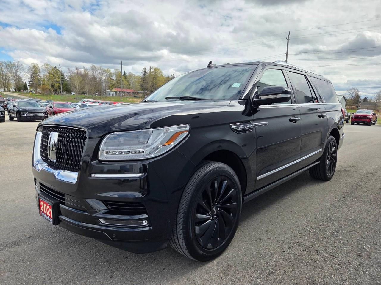 2021 Lincoln Navigator L Reserve 4x4 Photo3