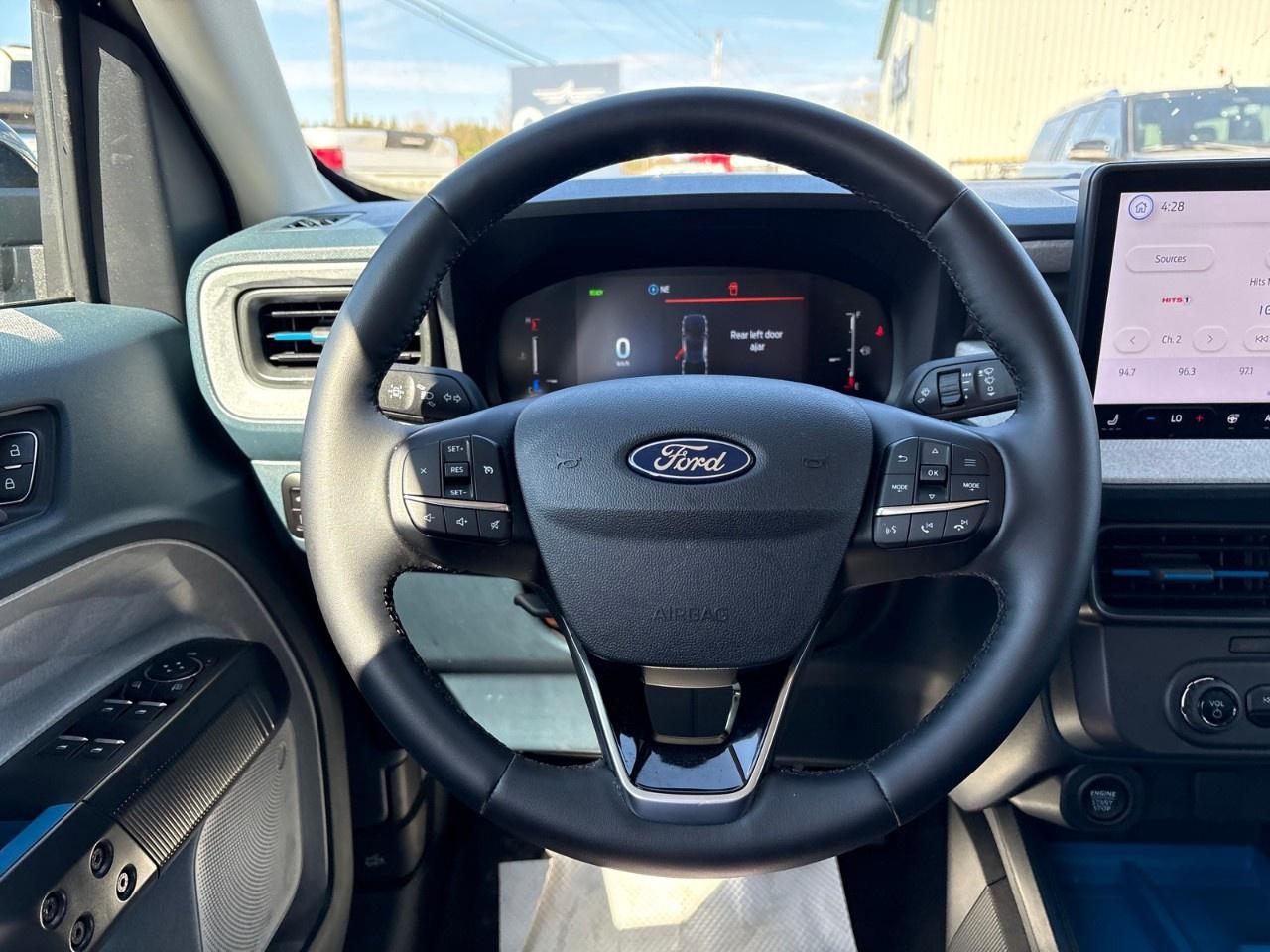 2025 Ford Maverick XLT AWD SuperCrew Photo