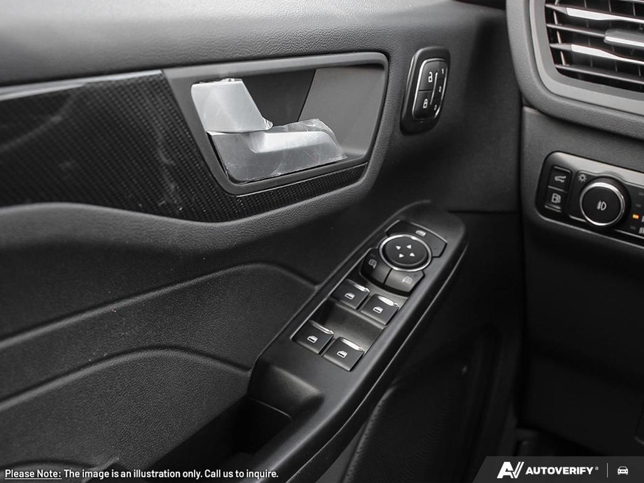 2026 Ford Escape ST-Line Elite | ST-LINE ELITE |  AWD | 4-DOOR | SUNROOF | HEATED SEATS | HEATED STEERING WHEEL | Photo