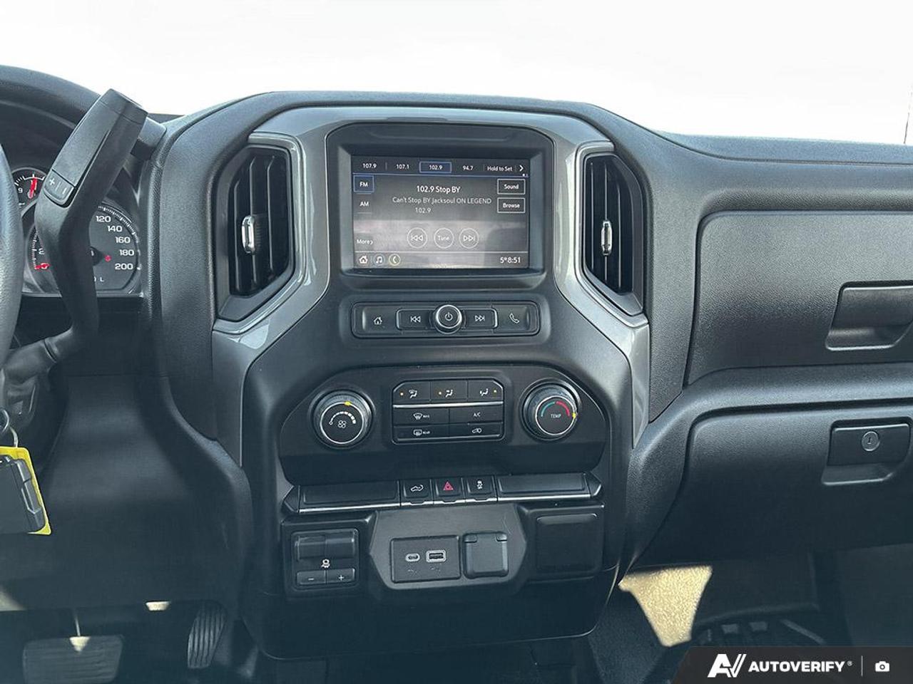 2021 Chevrolet Silverado 1500 Work Truck 5.3L V8 | TRAILER PKG | 6-PASSENGER | BLUETOOTH Photo