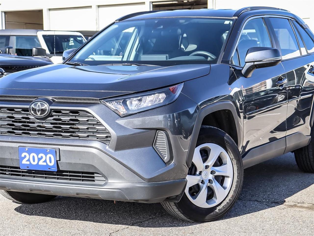 2020 Toyota RAV4 LE FWD Photo