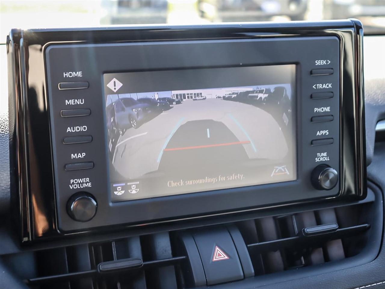 2020 Toyota RAV4 LE FWD Photo