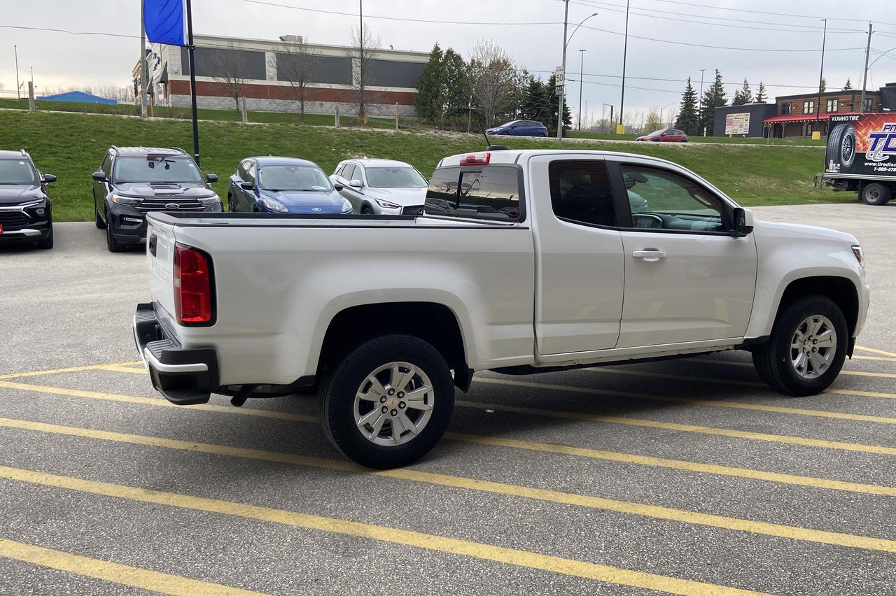 2022 Chevrolet Colorado 4WD LT Photo