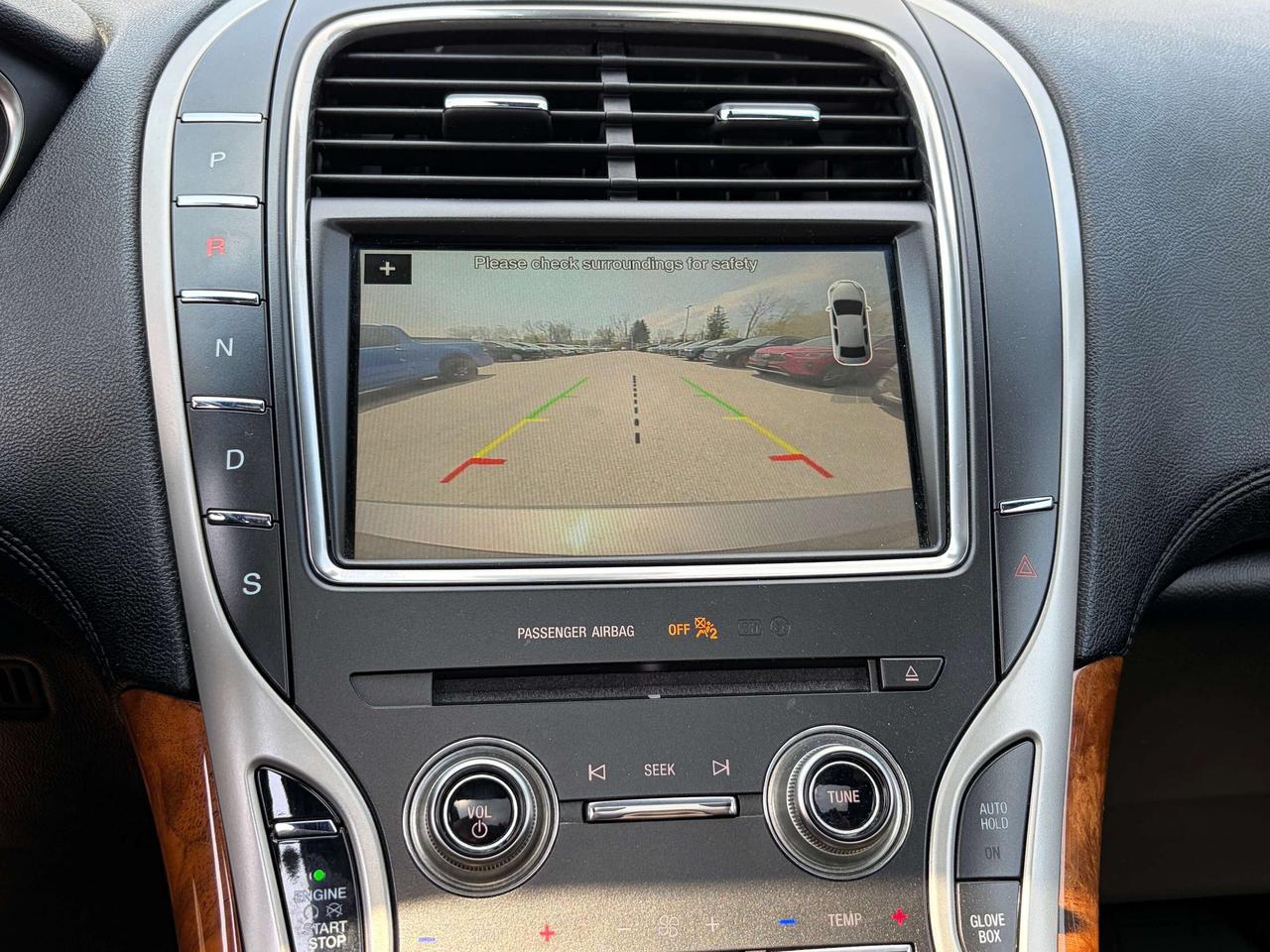 2017 Lincoln MKX AWD 4DR RESERVE Photo