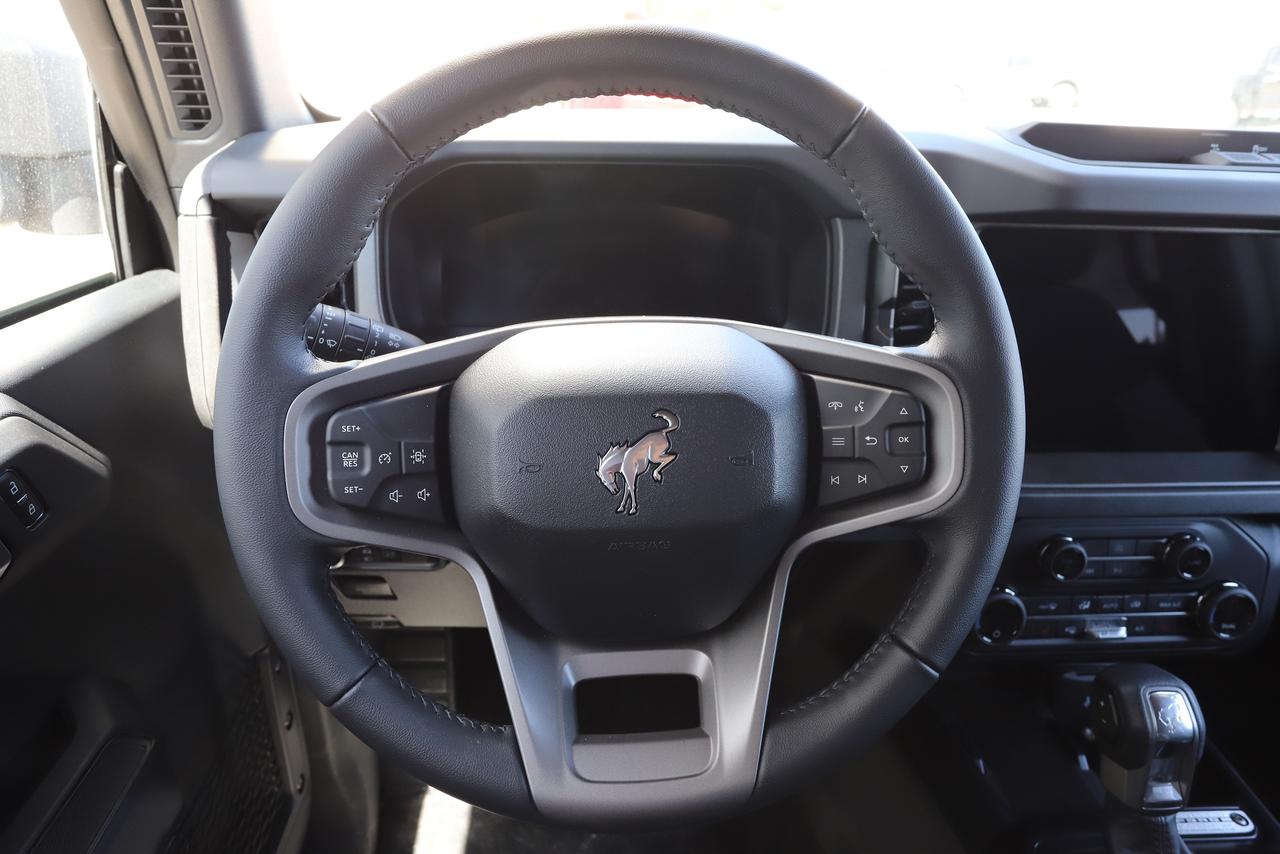 2026 Ford Bronco Big Bend 4 Door 4x4 Photo