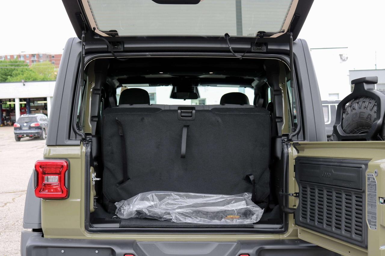 2026 Jeep Wrangler Willys 2 Door 4x4 Photo