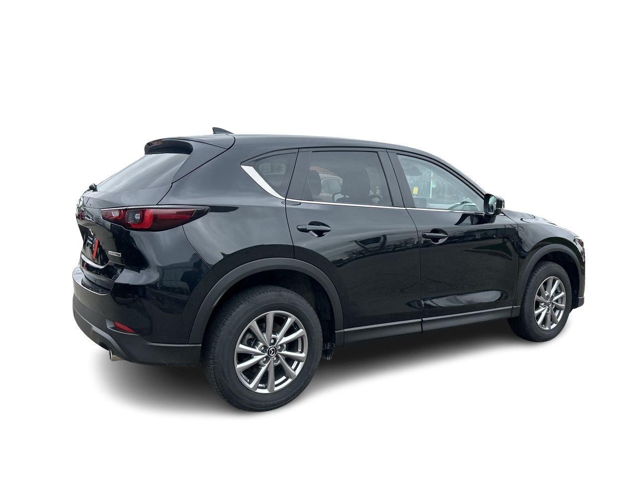 2024 Mazda CX-5 GX AWD at (2) Smart Safety, Sharp Looks Photo