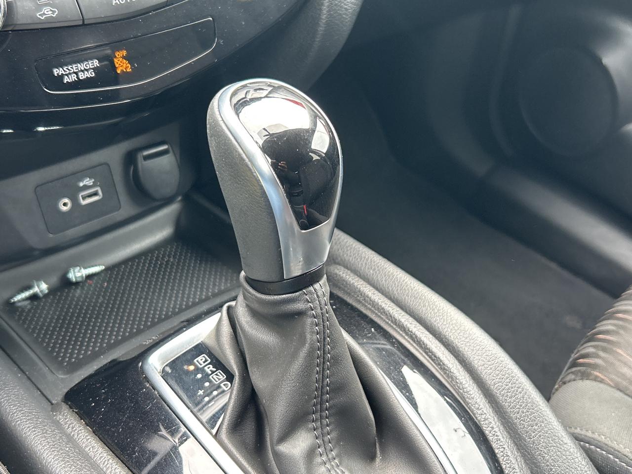 2020 Nissan Rogue SPECIAL EDITION, CLEAN CARFAX, AWD, HEATED SEATS! - Photo #17