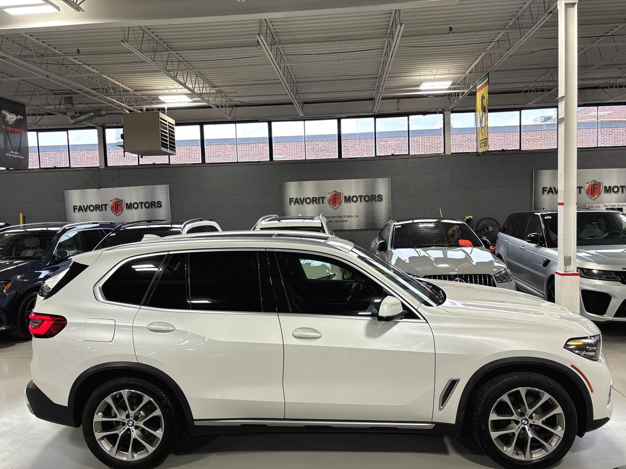 2019 BMW X5 xDrive40i|AWD|NAV|HUD|AMBIENT|PANOROOF|LEATHER|+++ Photo