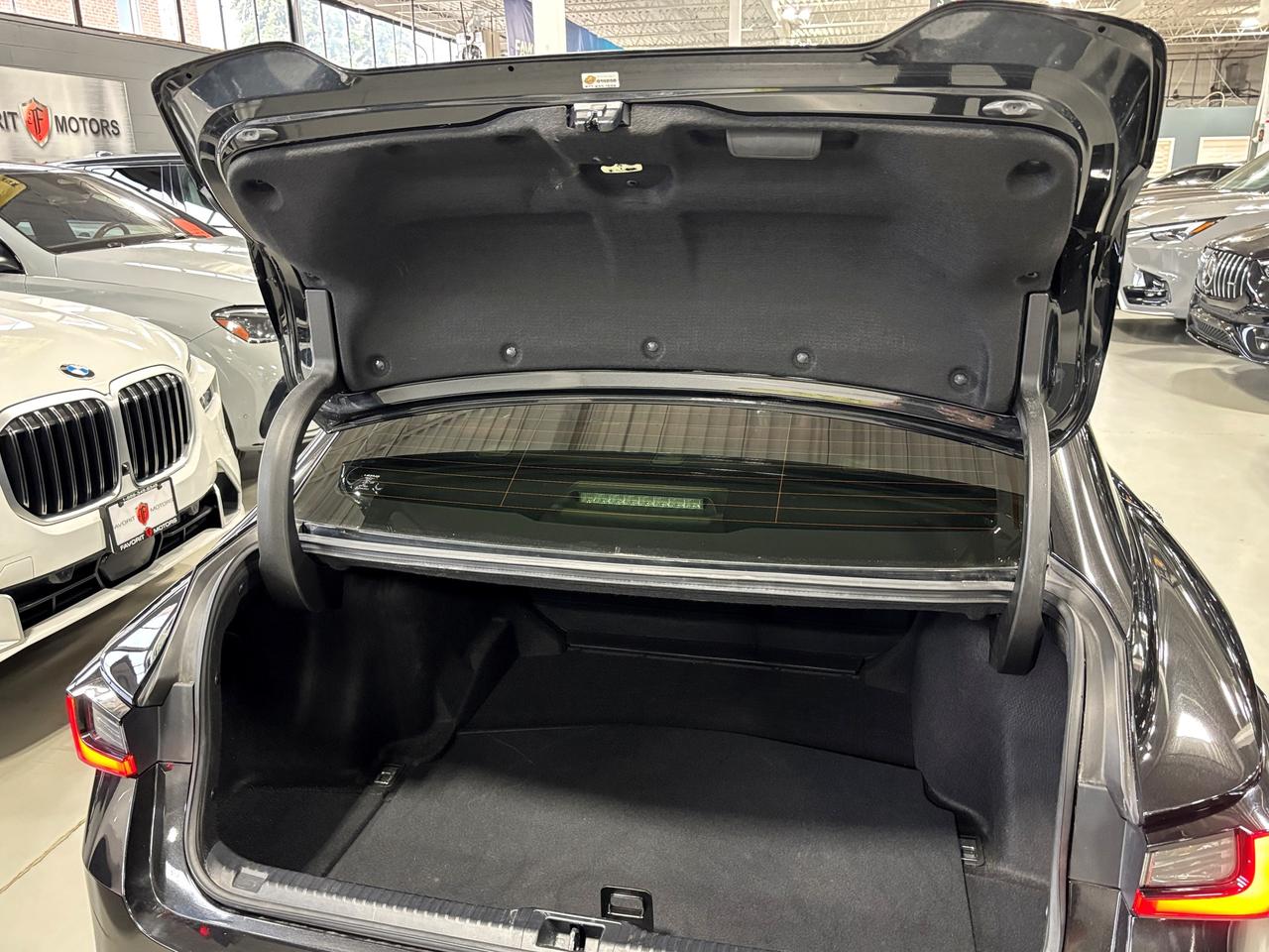 2021 Lexus IS 300 F-SPORT|AWD|REDLEATHER|HEATEDCOOLEDSEATS|PADDLES|+ Photo