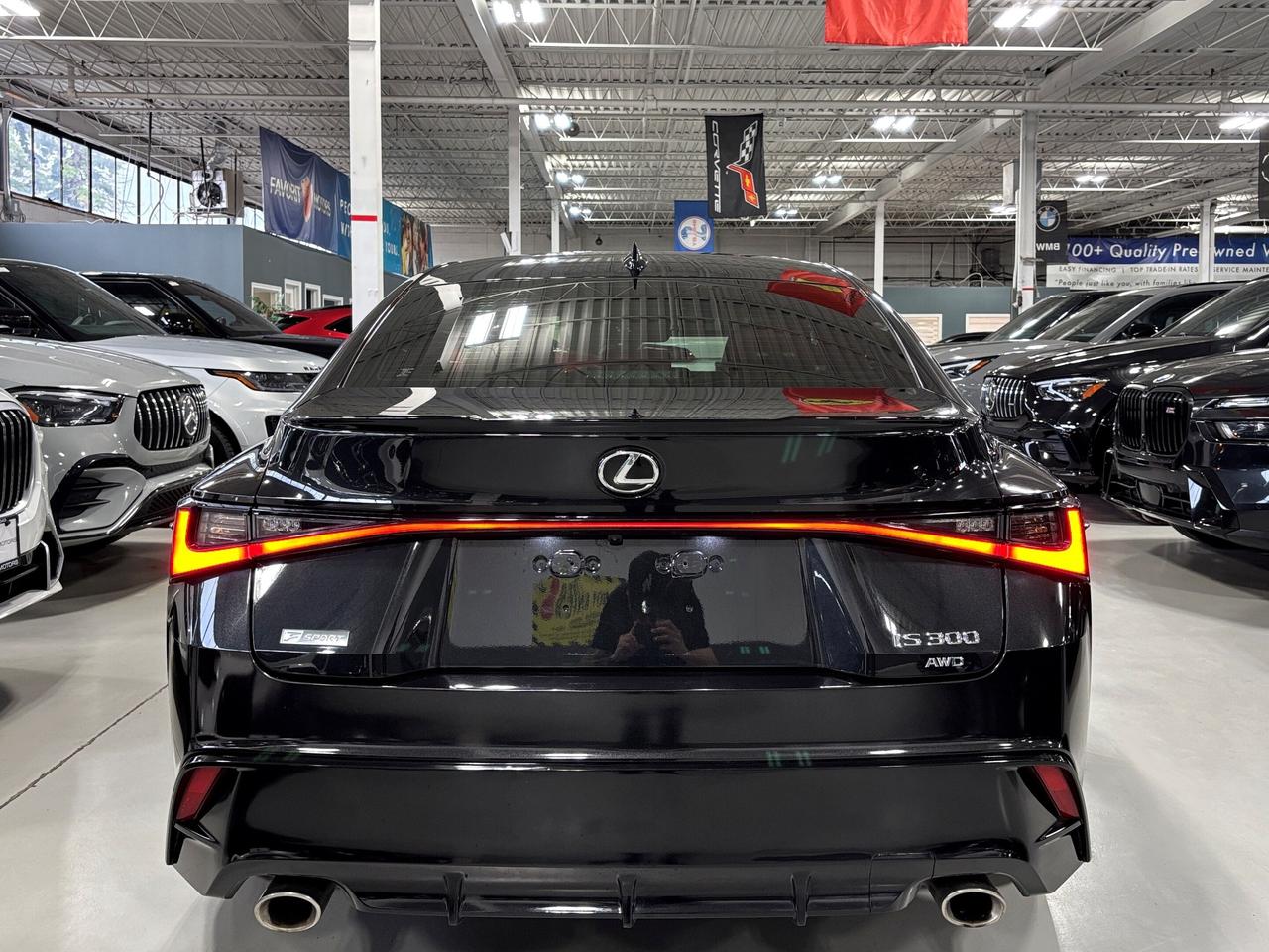 2021 Lexus IS 300 F-SPORT|AWD|REDLEATHER|HEATEDCOOLEDSEATS|PADDLES|+ Photo
