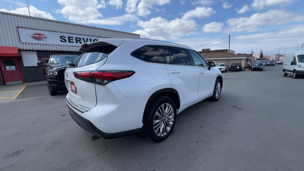 2023 Toyota Highlander PLATINUM AWD | 7-PASS | COOLED LEATHER |PANO ROOF Photo