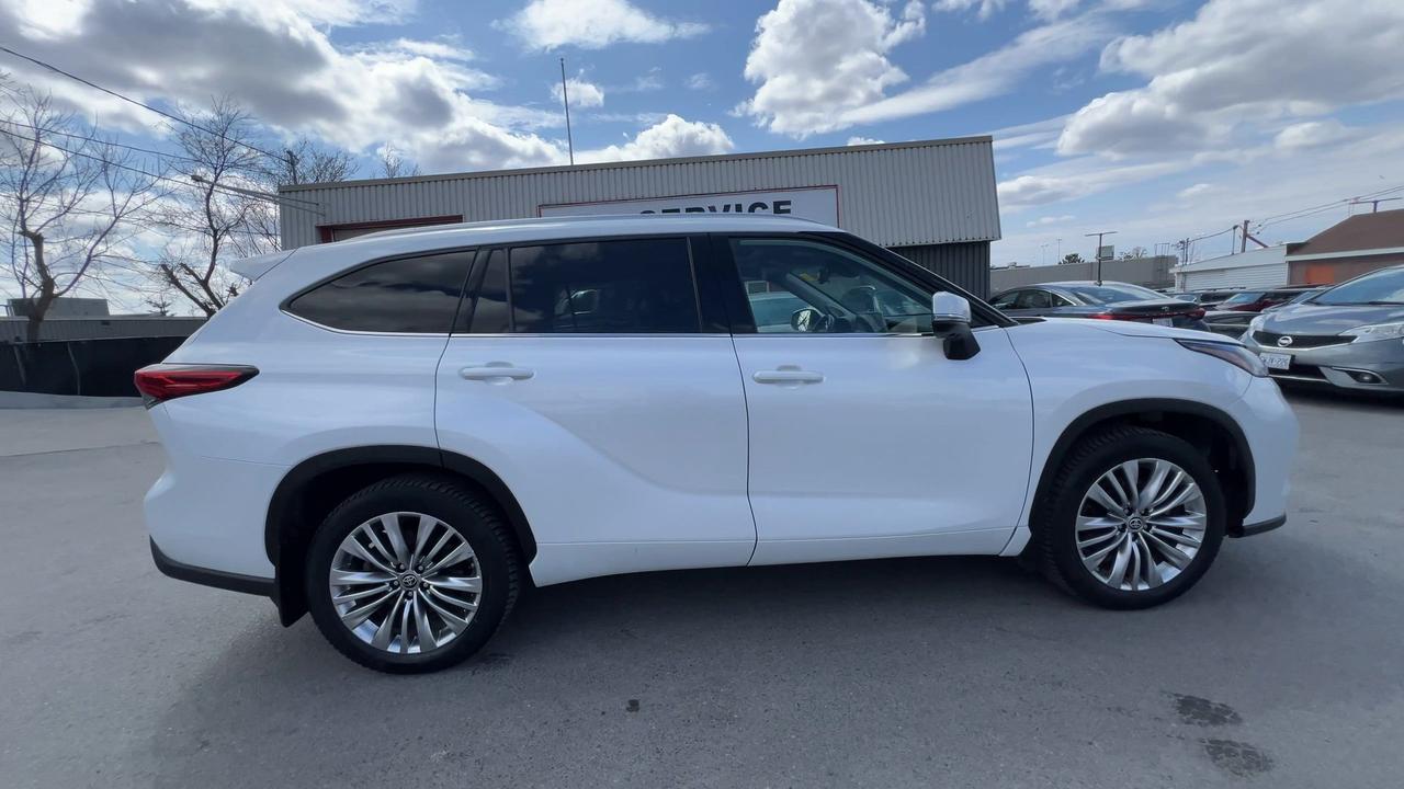2023 Toyota Highlander PLATINUM AWD | 7-PASS | COOLED LEATHER |PANO ROOF Photo