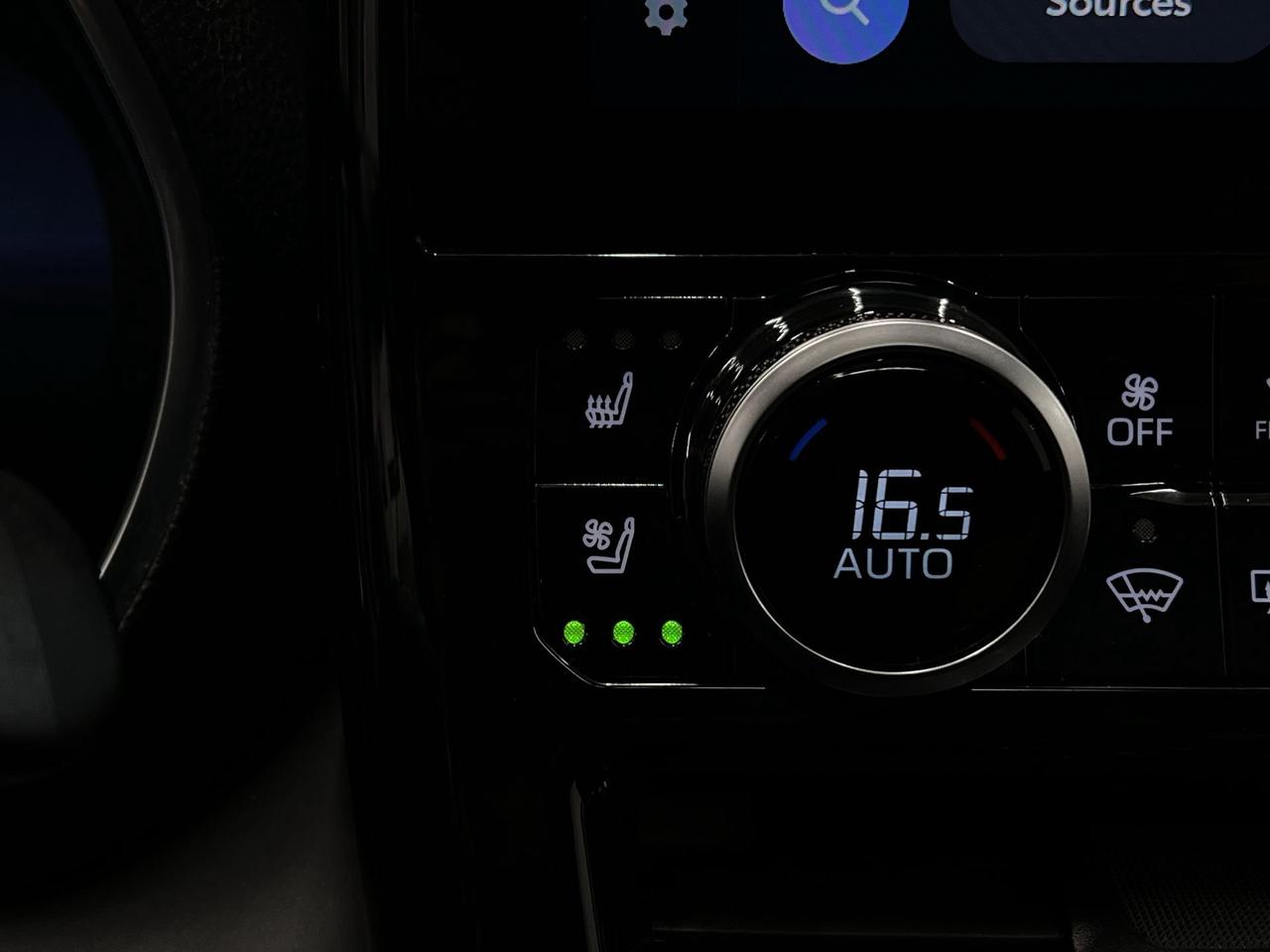 2023 Toyota Highlander PLATINUM AWD | 7-PASS | COOLED LEATHER |PANO ROOF Photo