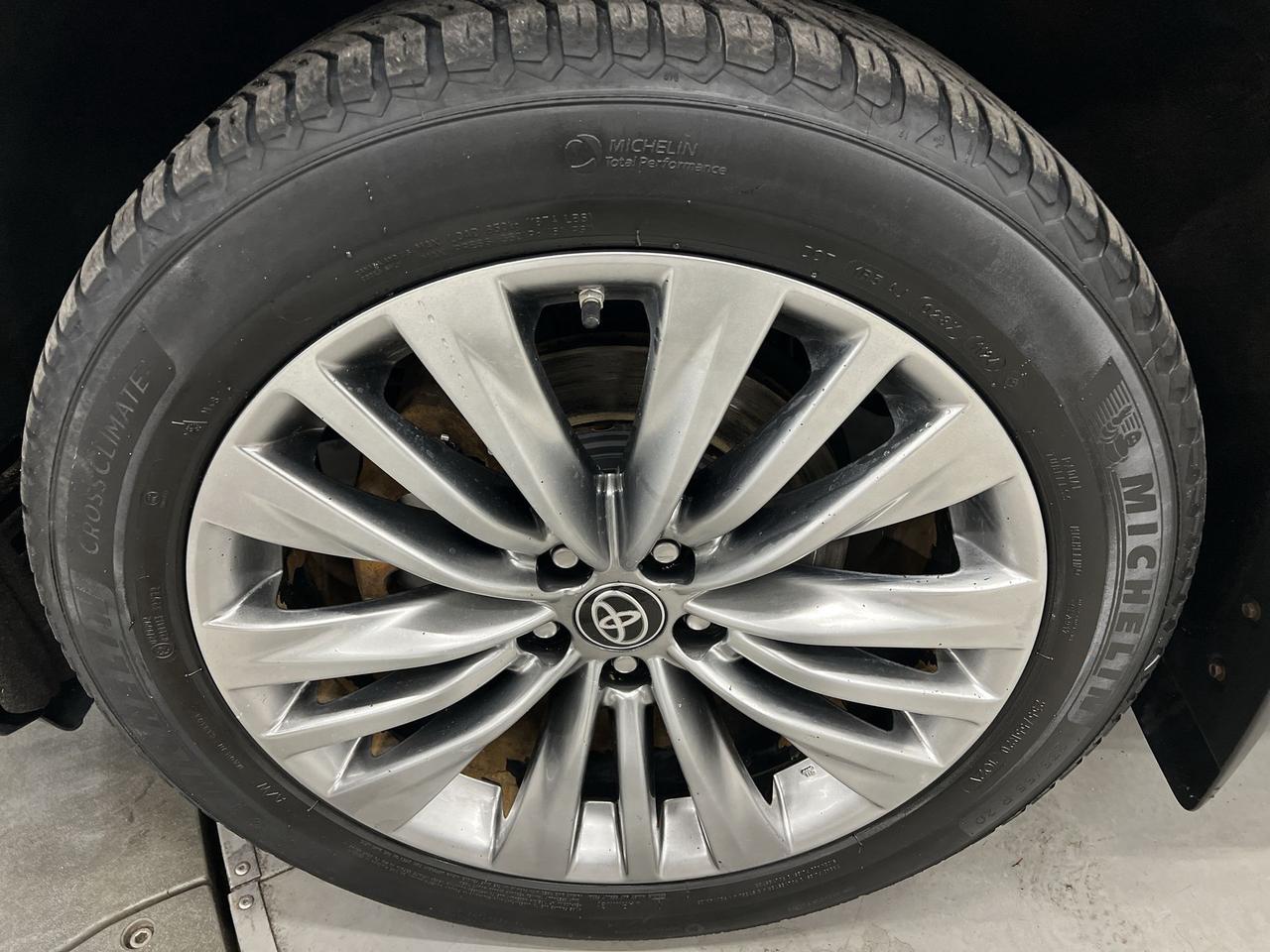 2023 Toyota Highlander PLATINUM AWD | 7-PASS | COOLED LEATHER |PANO ROOF Photo