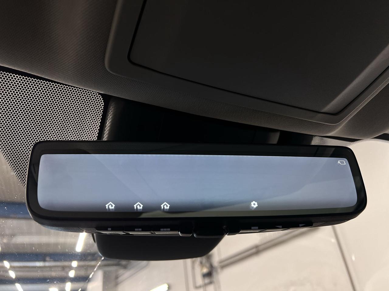 2023 Toyota Highlander PLATINUM AWD | 7-PASS | COOLED LEATHER |PANO ROOF Photo