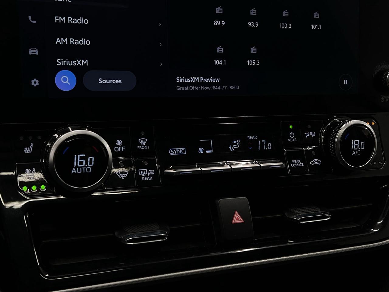 2023 Toyota Highlander PLATINUM AWD | 7-PASS | COOLED LEATHER |PANO ROOF Photo