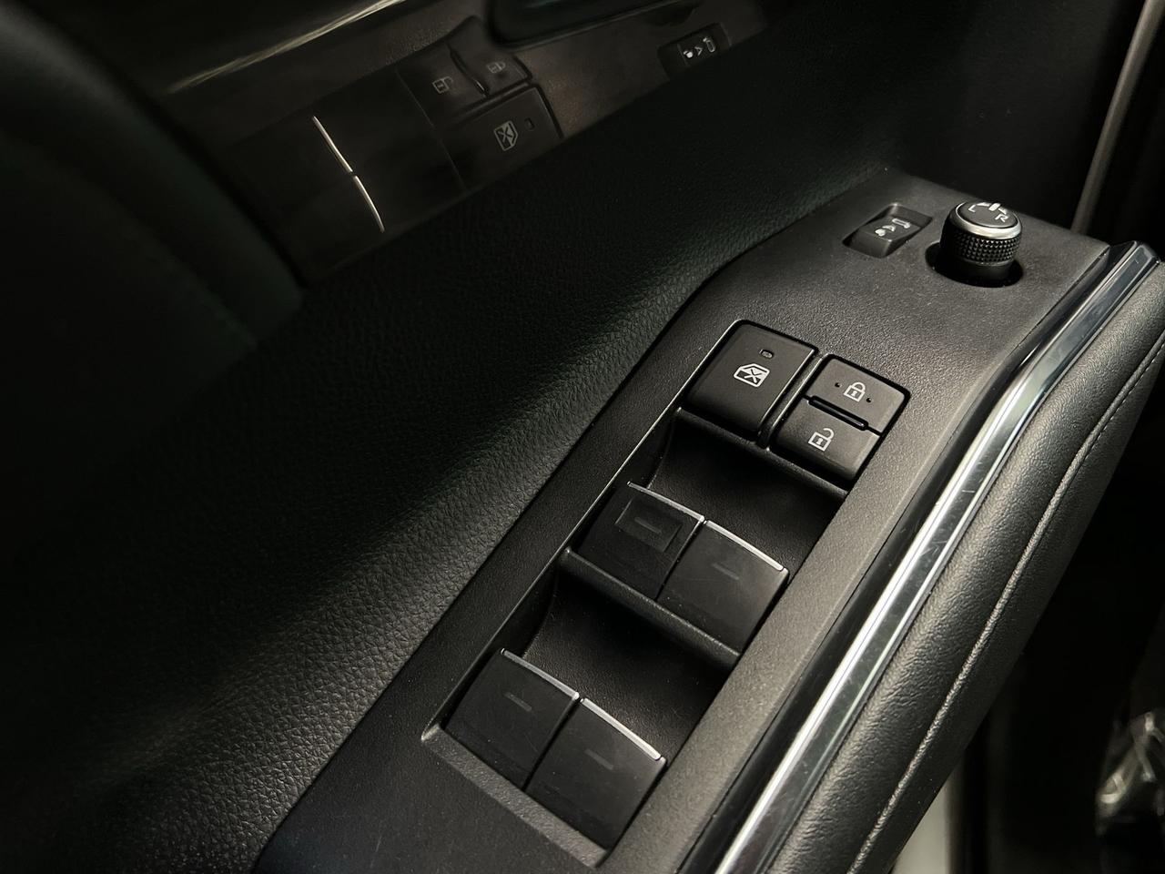 2023 Toyota Highlander PLATINUM AWD | 7-PASS | COOLED LEATHER |PANO ROOF Photo