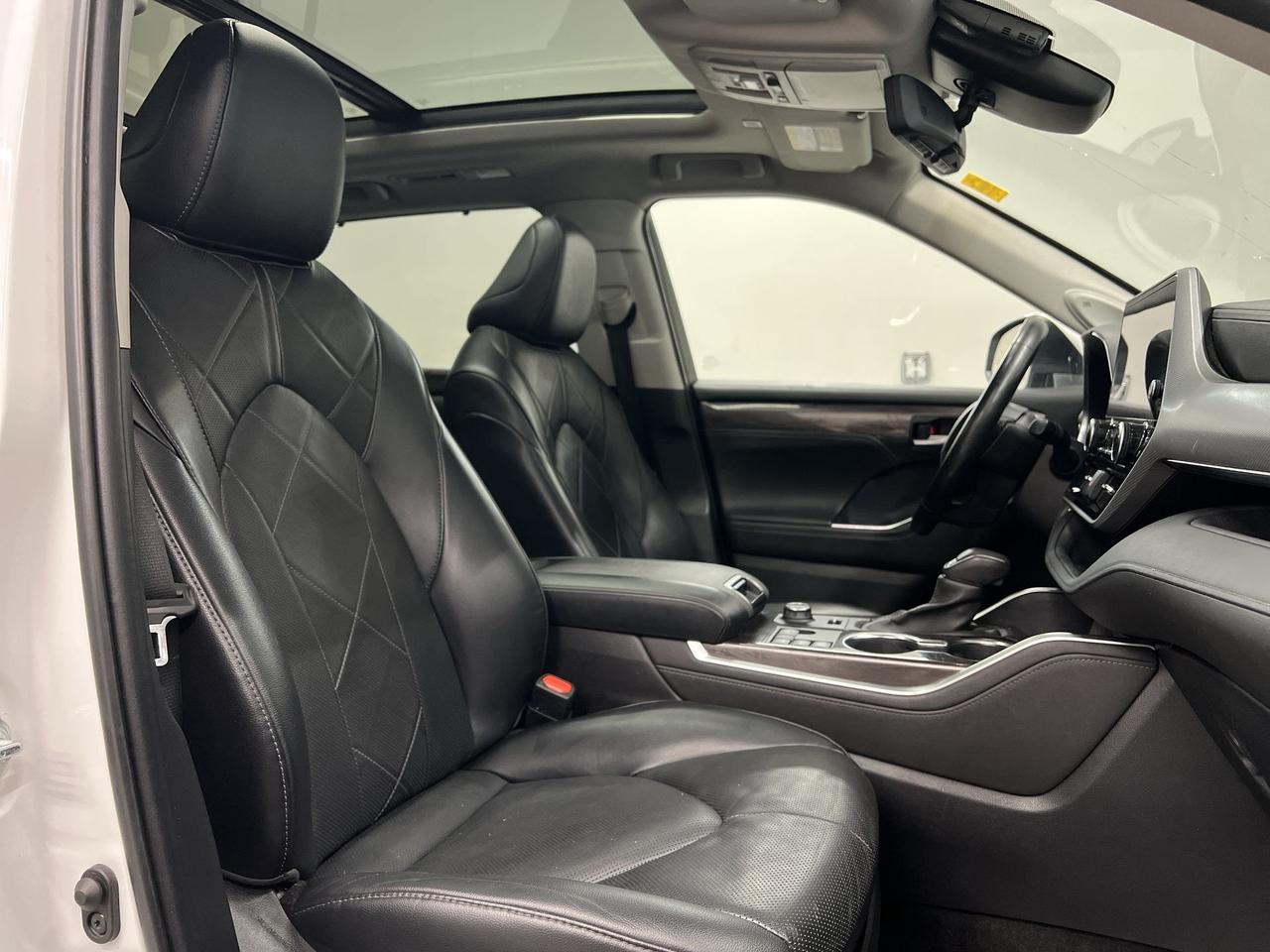 2023 Toyota Highlander PLATINUM AWD | 7-PASS | COOLED LEATHER |PANO ROOF Photo