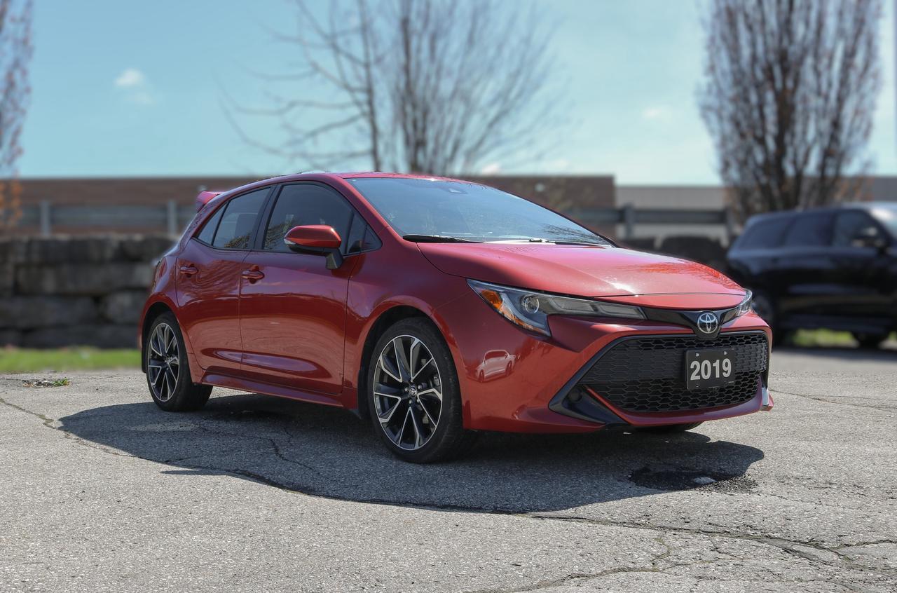 2019 Toyota Corolla Hatchback Manual | BLUETOOTH | HEATED SEATS | BLIND SPOT | Photo2