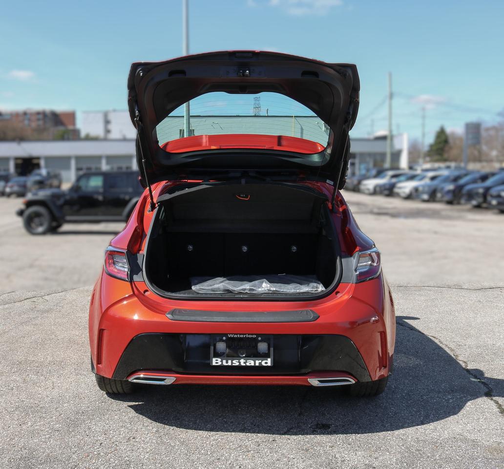 2019 Toyota Corolla Hatchback Manual | BLUETOOTH | HEATED SEATS | BLIND SPOT | Photo