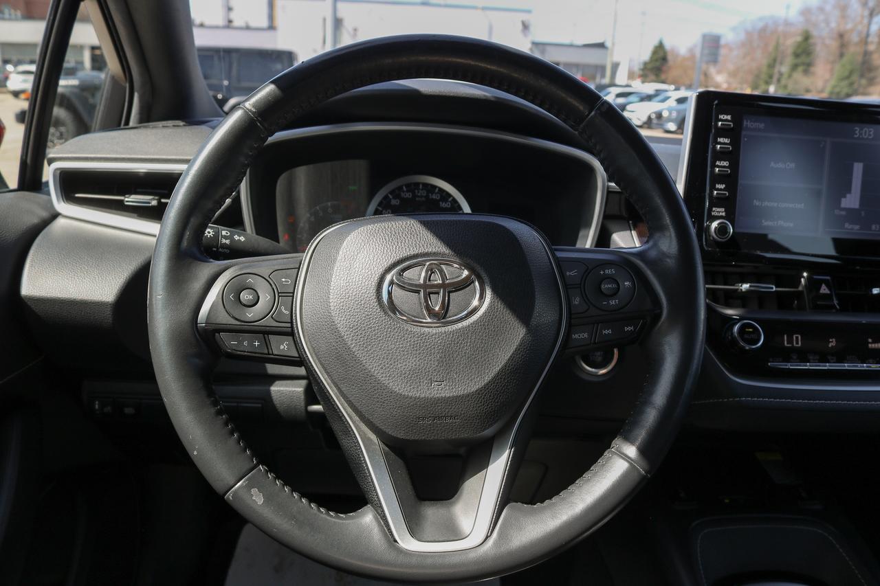 2019 Toyota Corolla Hatchback Manual | BLUETOOTH | HEATED SEATS | BLIND SPOT | Photo