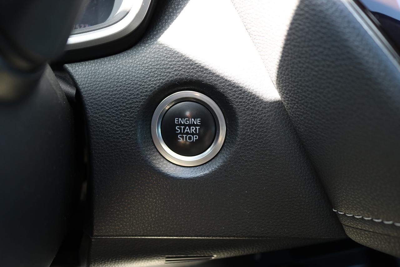 2019 Toyota Corolla Hatchback Manual | BLUETOOTH | HEATED SEATS | BLIND SPOT | Photo