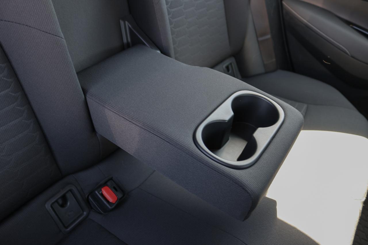 2019 Toyota Corolla Hatchback Manual | BLUETOOTH | HEATED SEATS | BLIND SPOT | Photo