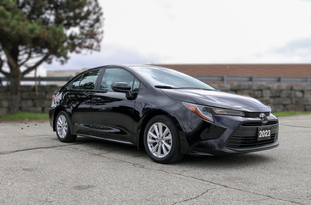 2023 Toyota Corolla LE CVT | SUNROOF | HEATED SEATS | BLIND SPOT | Photo2