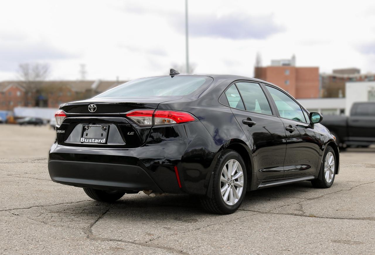 2023 Toyota Corolla LE CVT | SUNROOF | HEATED SEATS | BLIND SPOT | Photo4