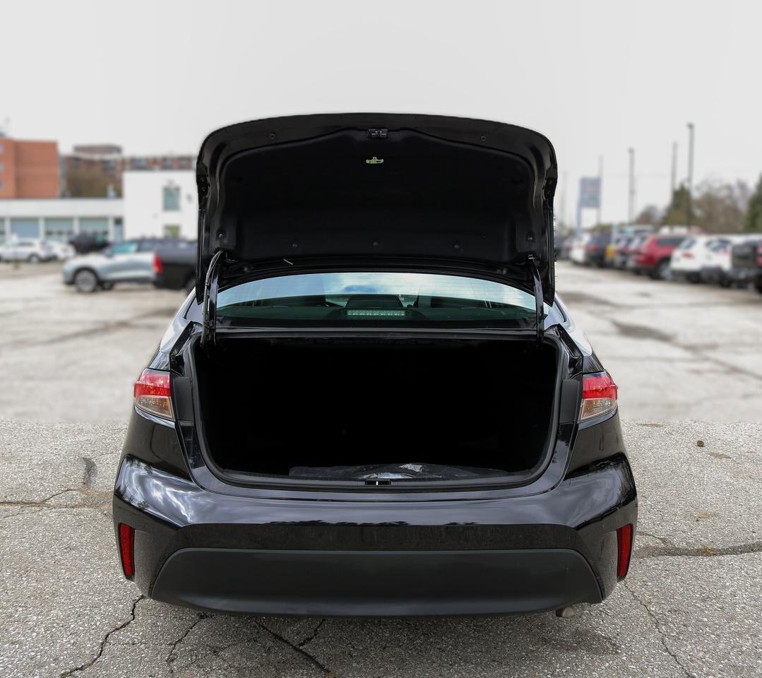 2023 Toyota Corolla LE CVT | SUNROOF | HEATED SEATS | BLIND SPOT | Photo