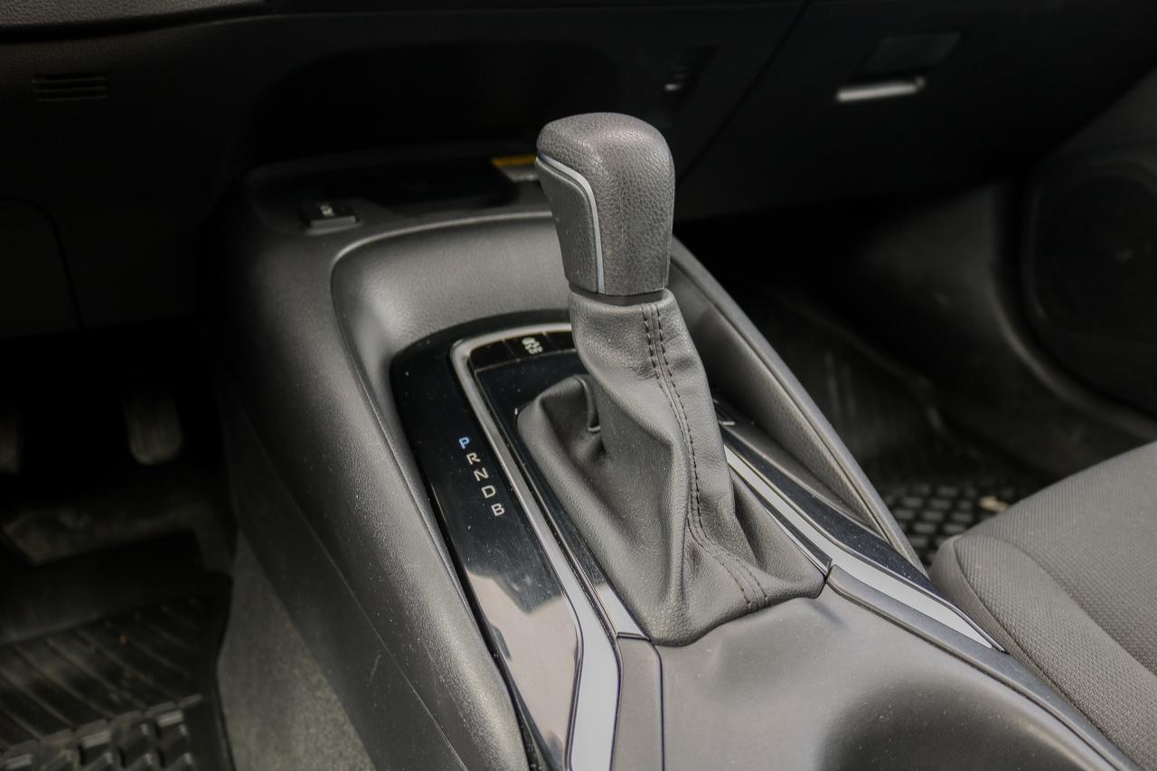 2023 Toyota Corolla LE CVT | SUNROOF | HEATED SEATS | BLIND SPOT | Photo