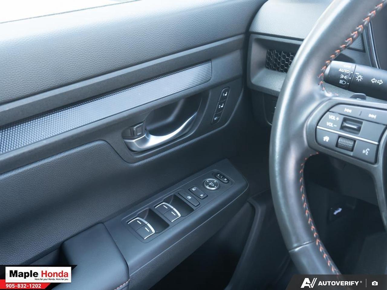 2025 Honda CR-V Hybrid Leather Seats| Heated Seats| Sunroof| Auto Start| Photo