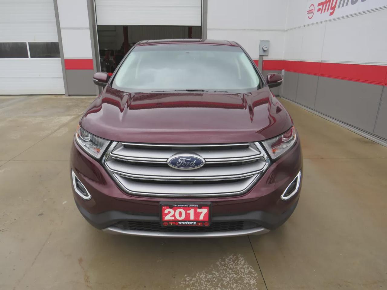 2017 Ford Edge SEL | Rare | LOW KM!! | Clean Title No Accidents | Navigation | Reverse Camera | Digital Touchscreen | Heated Seats | Photo