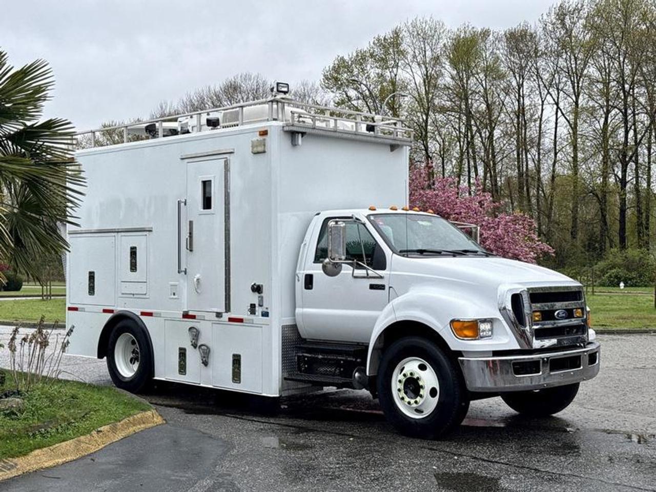 Used 2011 Ford F-650 Cummins Broadcasting Truck with Generator and Satellite Equipment for sale in Burnaby, BC